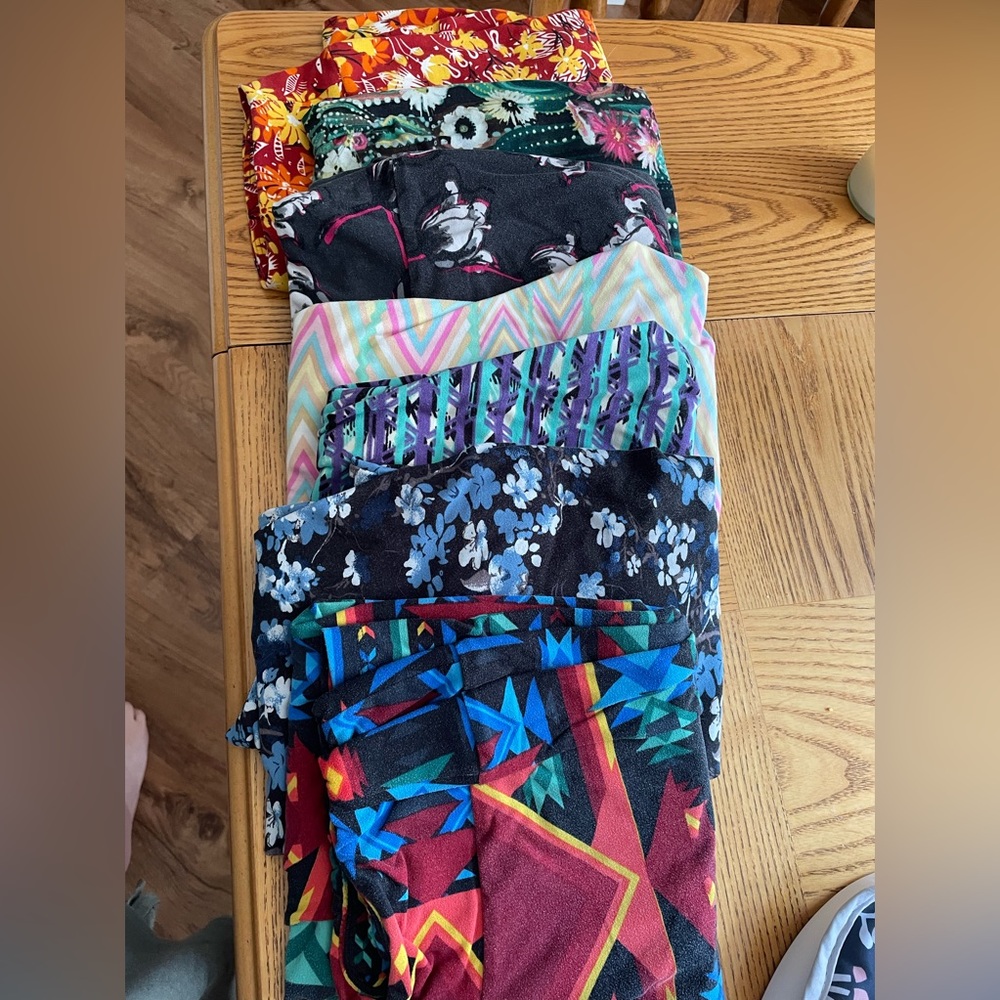 Seven LLR Lularoe OS leggings